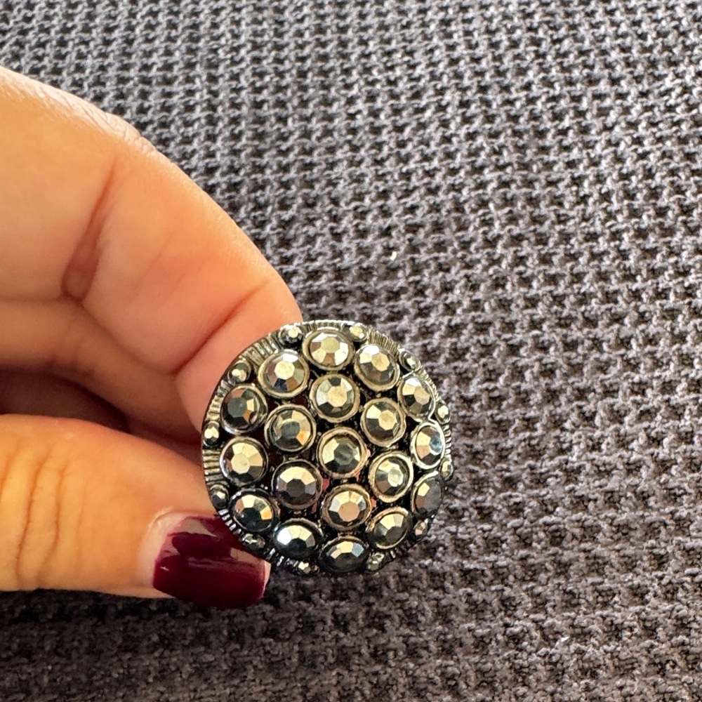 Elegant Silver-Tone Statement Ring